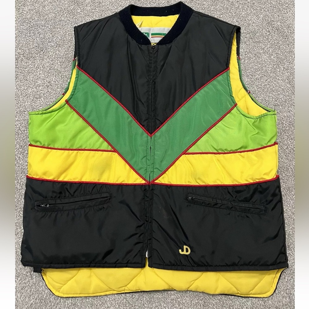 Vintage John Deere Puffer Ski Vest 1970's "Trucker" Black Striped.XL?